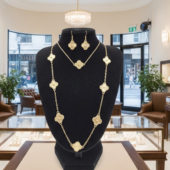 14k Gold Filled Clover Jewelry Set Adjustable Necklace Bracelet & Drop Earrings
